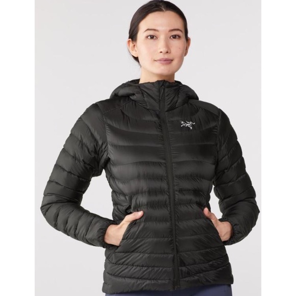 SOLD! ARCTERYX Cerium Lightweight down feather hoody jacket waterproof womens M - Picture 5 of 15